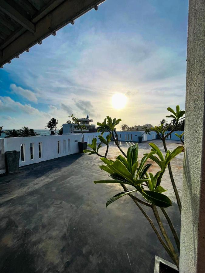Sunset Sands Hikkaduwa Esterno foto